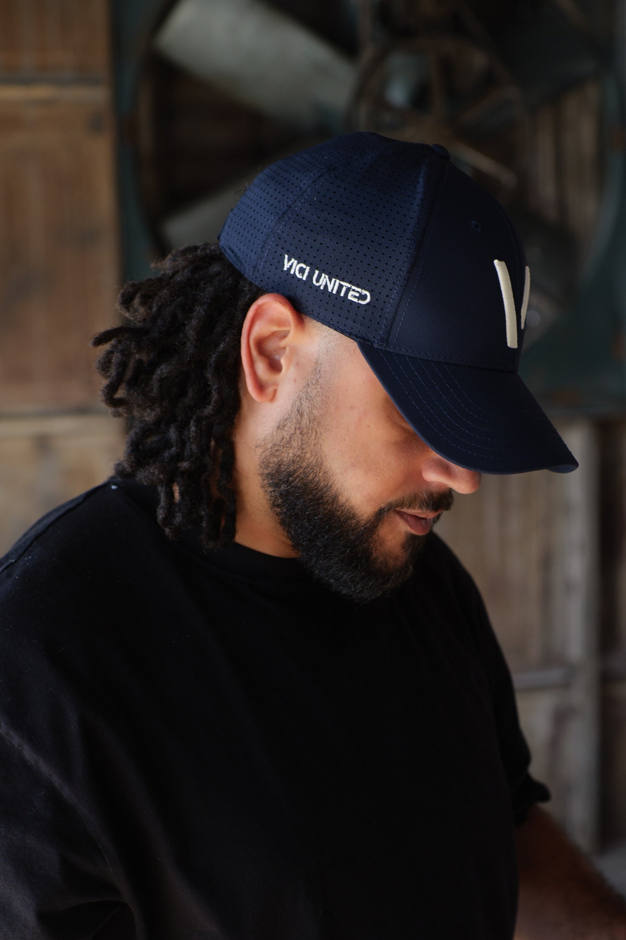 Vici “V” Marked to Conquer Hat | Navy