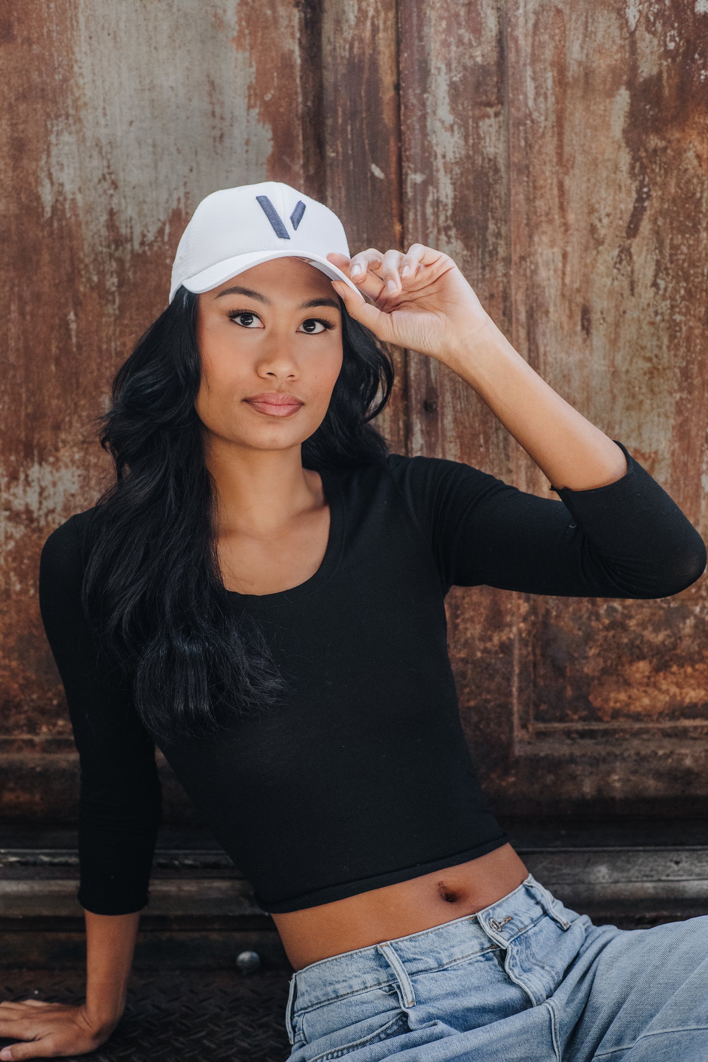 Vici “V” Marked to Conquer Hat | White